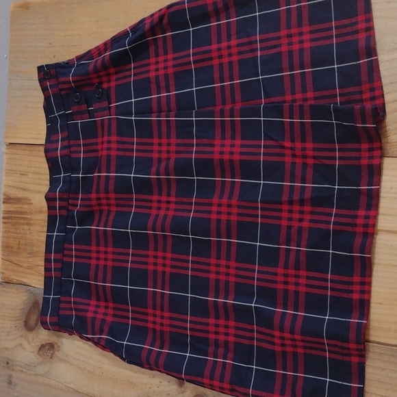 Lands' End Girls Uniform Plaid Knee Length Skirt - Picture 6 of 12